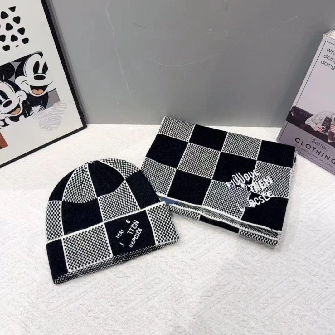 Black gray hat with scarf