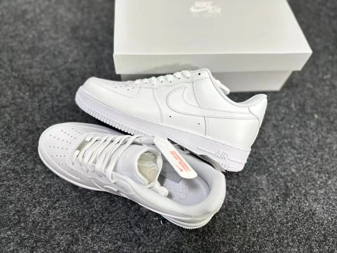Nike Air Force 1 Low Wheat Sneakers - 7