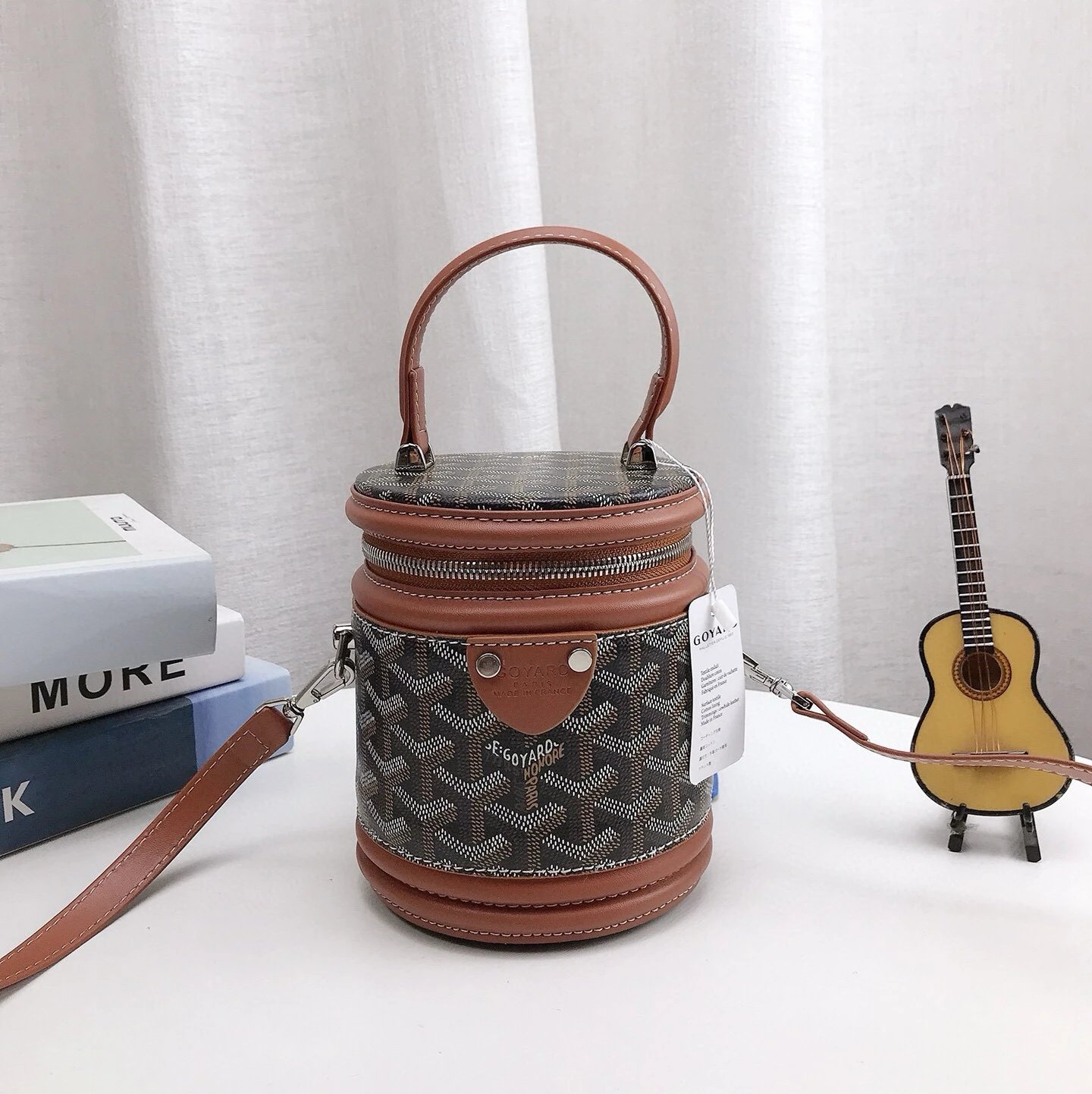 Cashew Flower Barrel Bag photo 7