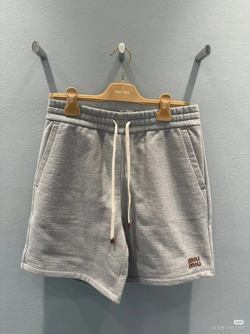 Shorts from Yin Kuang's Shop