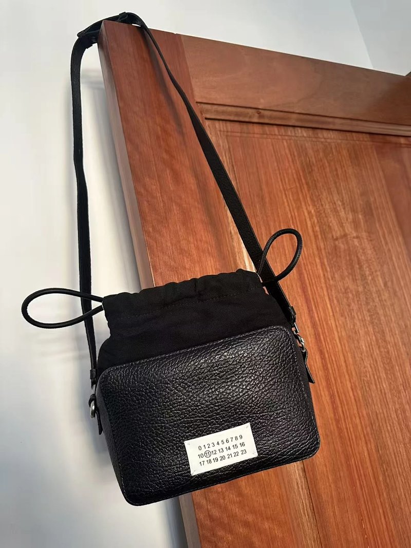 Camera bag from Yin Kuang's Shop