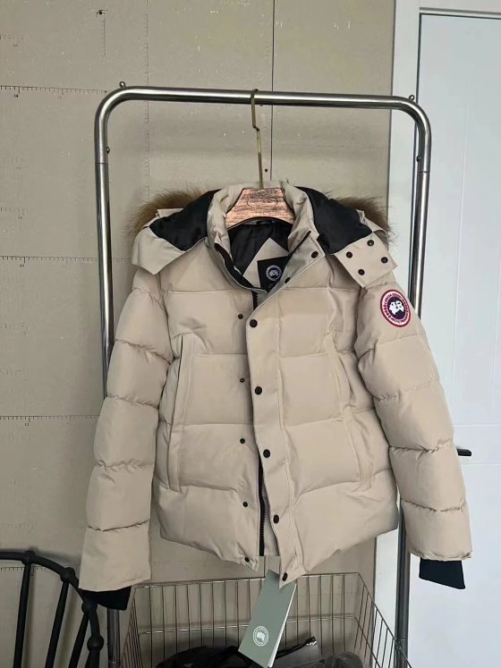 canad* goose goose down jacket