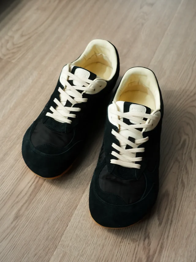 Bottega Veneta Sneakers Lace-up low-top with paneled uppers and gum lug soles product detail image 33
