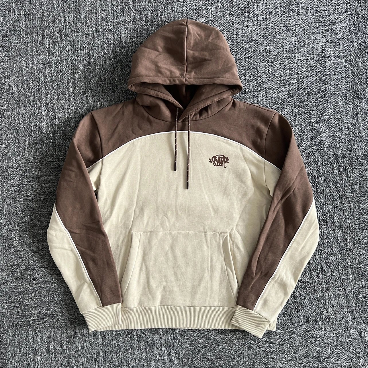 Brown patchwork sweatshirt with embedded stripes SY-26