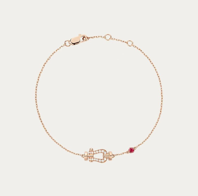 Necklace from Ziqi