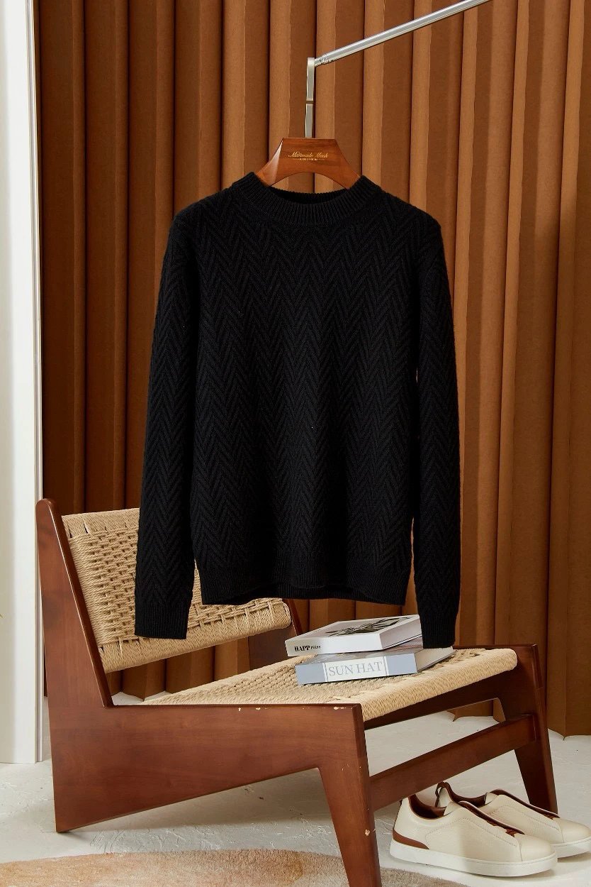 Brioni Stylish Versatile Comfortable Herringbone Wool Cashmere Blend Cable Knit Sweater