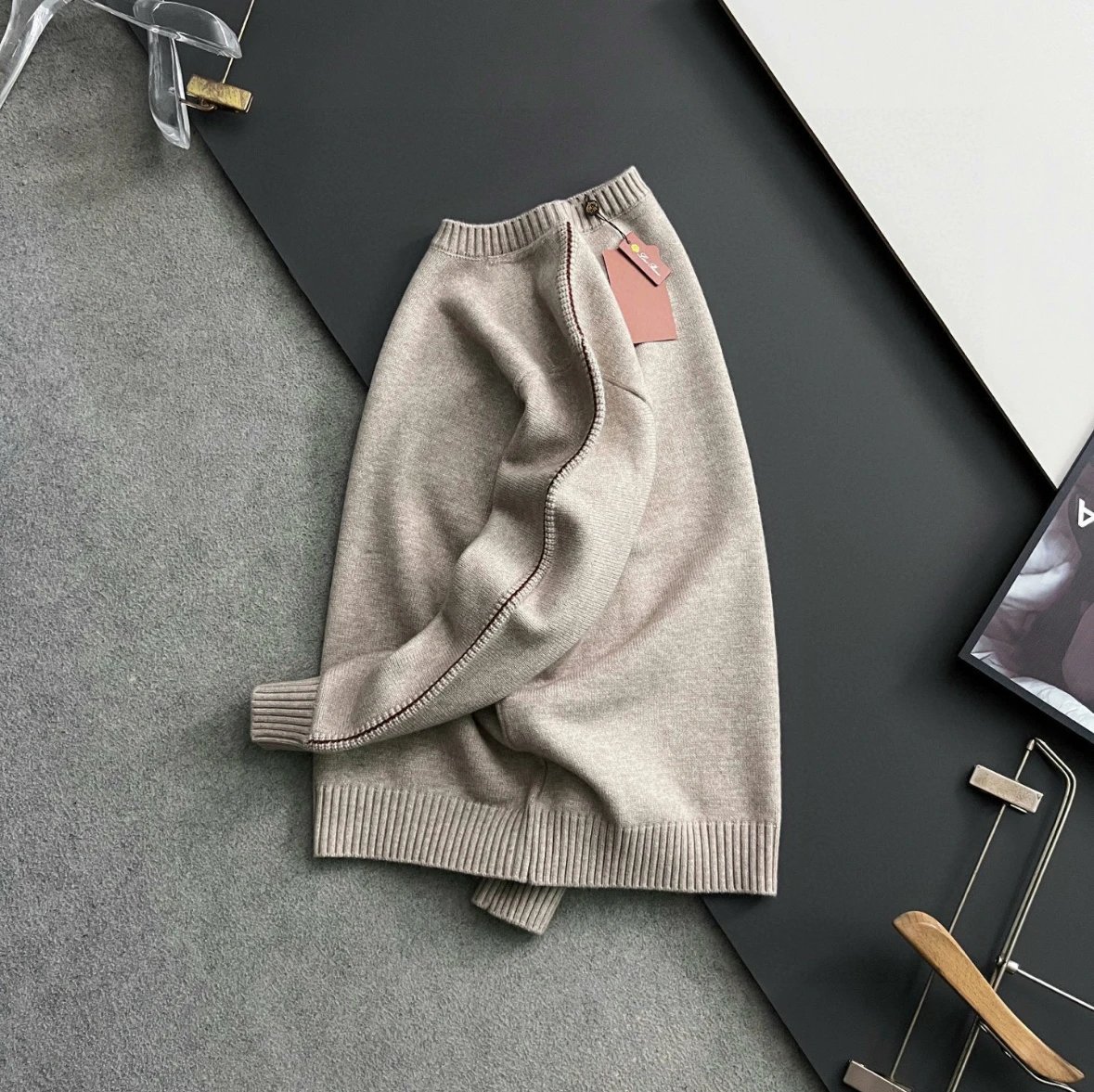Design Ribbed Detail Crewneck Beige Sweater - 16