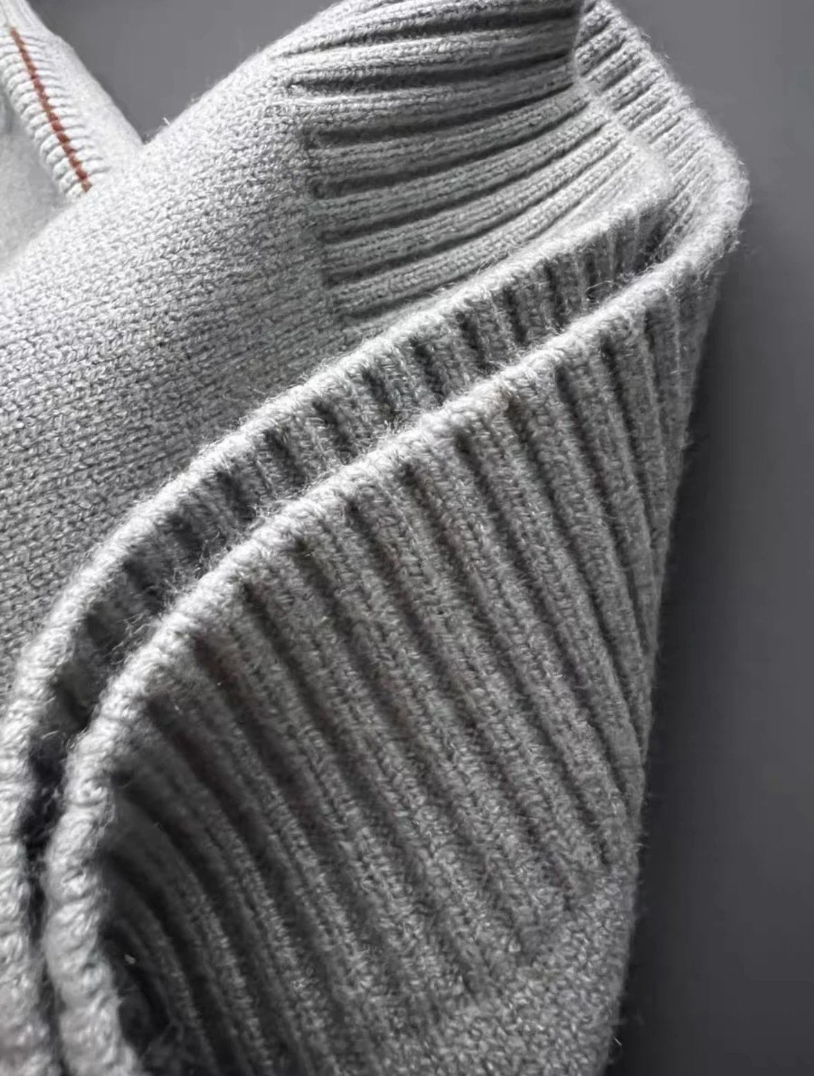 Design Ribbed Detail Crewneck Beige Sweater - 27