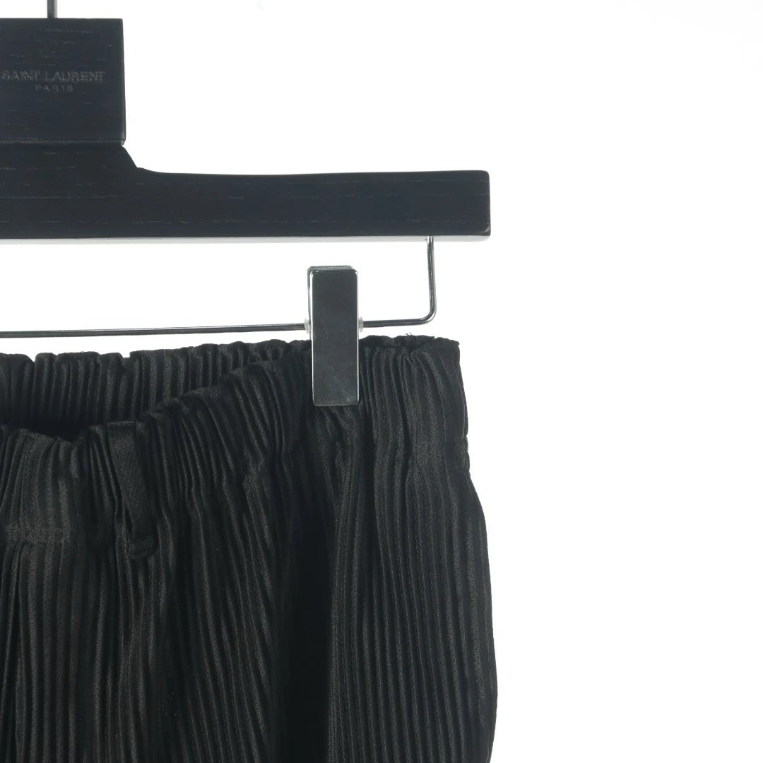 Design Pleated Wide-Leg Pants Charcoal Gray - 16
