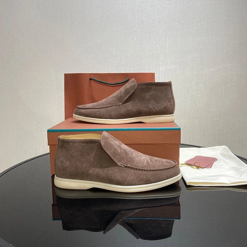 Tod's Gommino Loafers Beige Suede Casual Shoes - 9