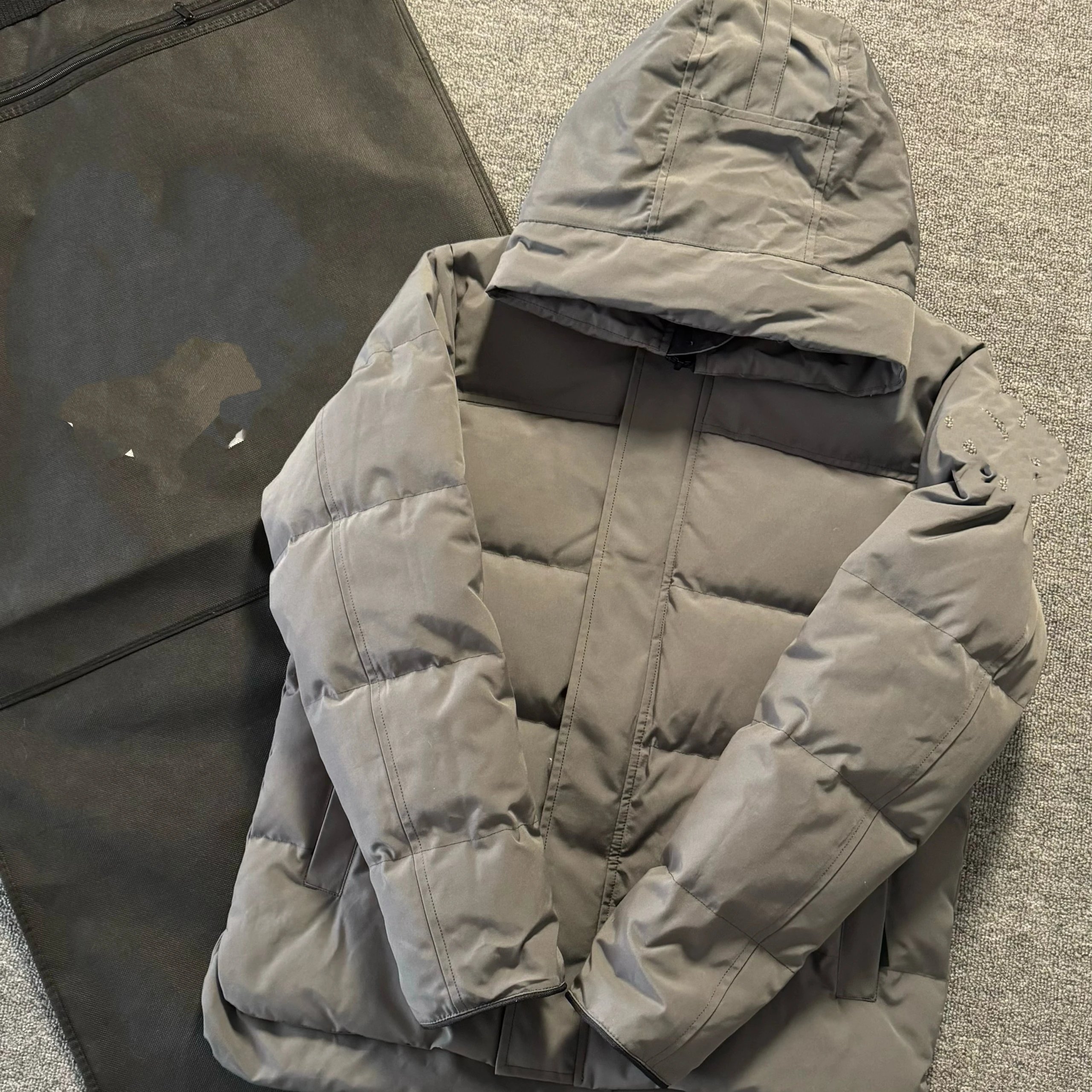 Grey with red badge