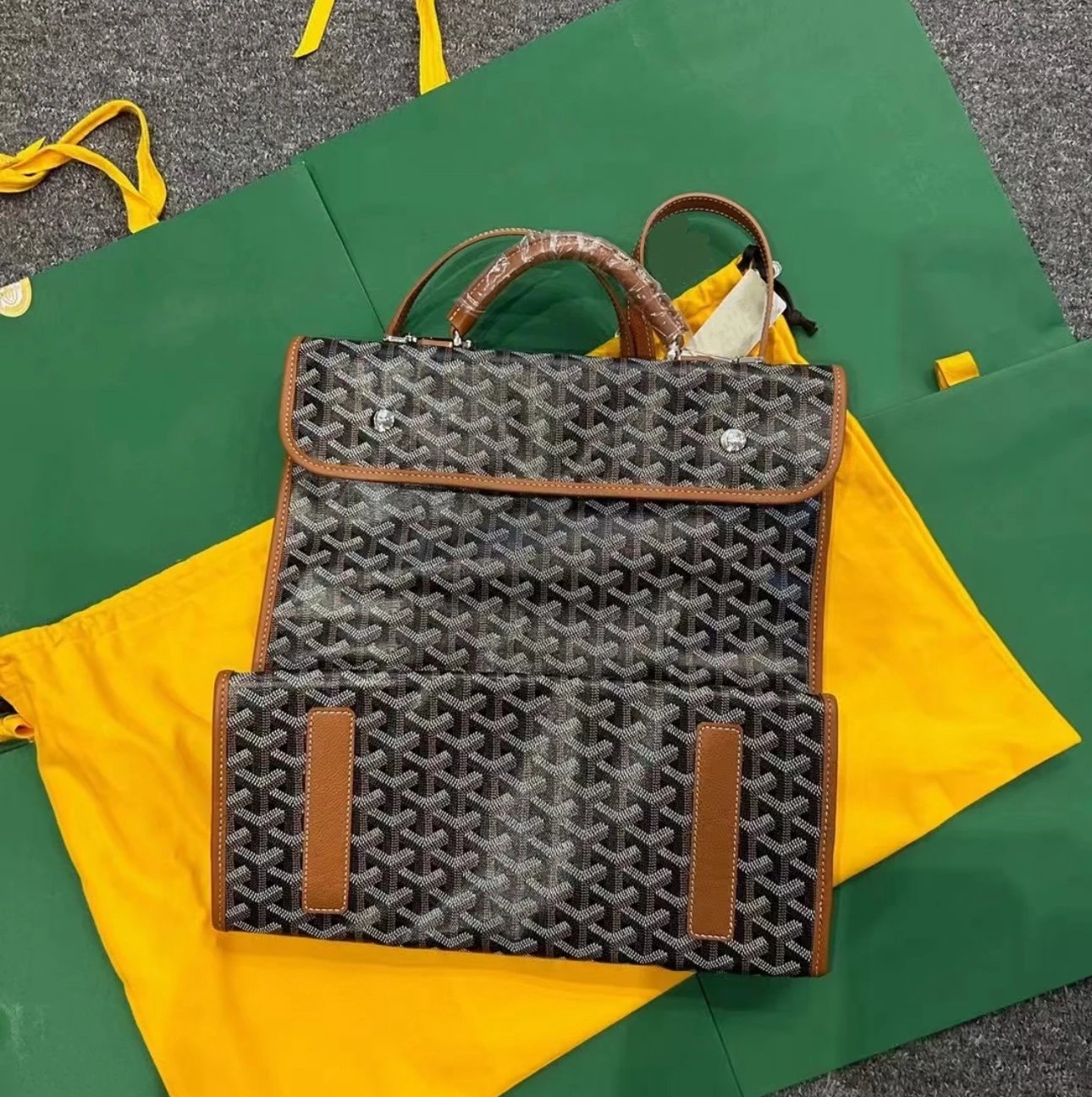 Goyard Black and Bro