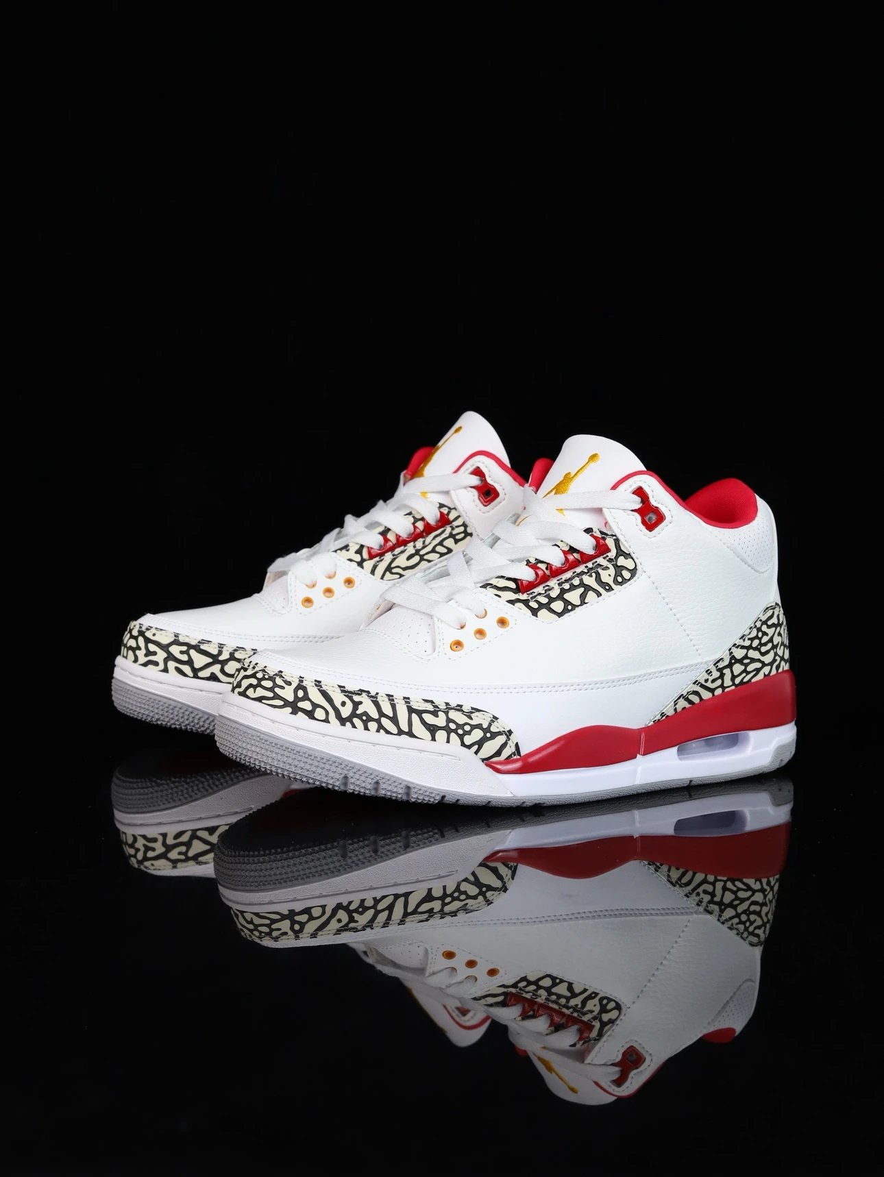 XB版·头层特价极致性价比 Air Jordan AJ3 Craft 白红8532-126原楦原纸板开发 确保原汁原味 原厂皮料质感色泽绝无偏差 完美中底拉帮 原厂中底钢印  原档案大底