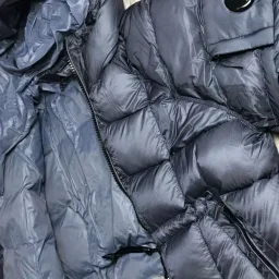 thumbnail for 热卖榜 防风防水白鸭绒保暖羽绒外套 /不涉及任何品牌/01 batch and 02 batch are different fabric, different manufacture