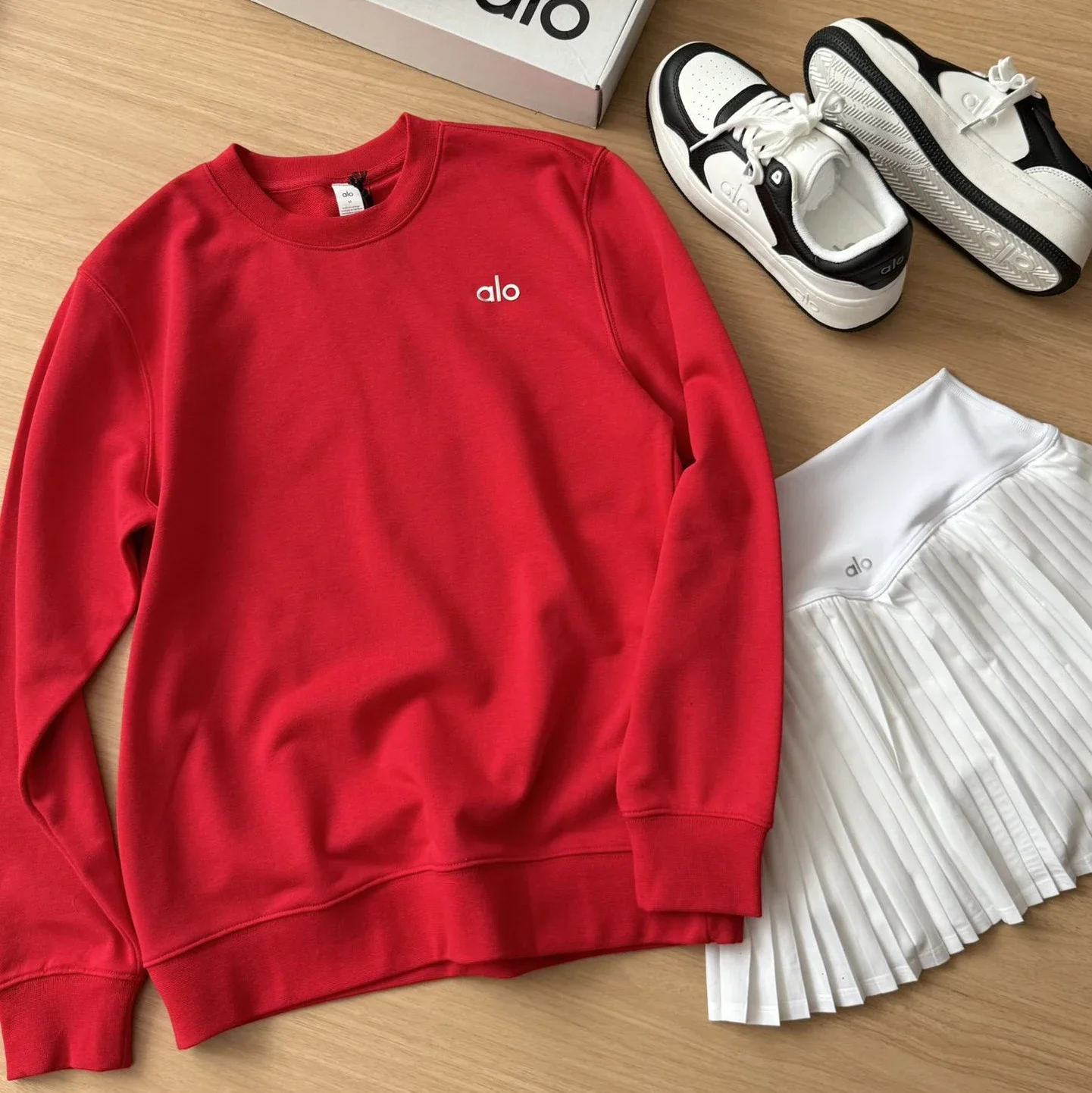 Small label unisex long-sleeved sweatshirt solid color round neck casual top product image
