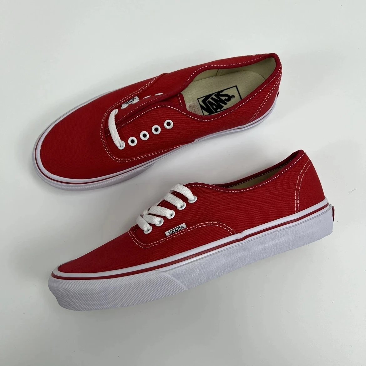 Aut Red