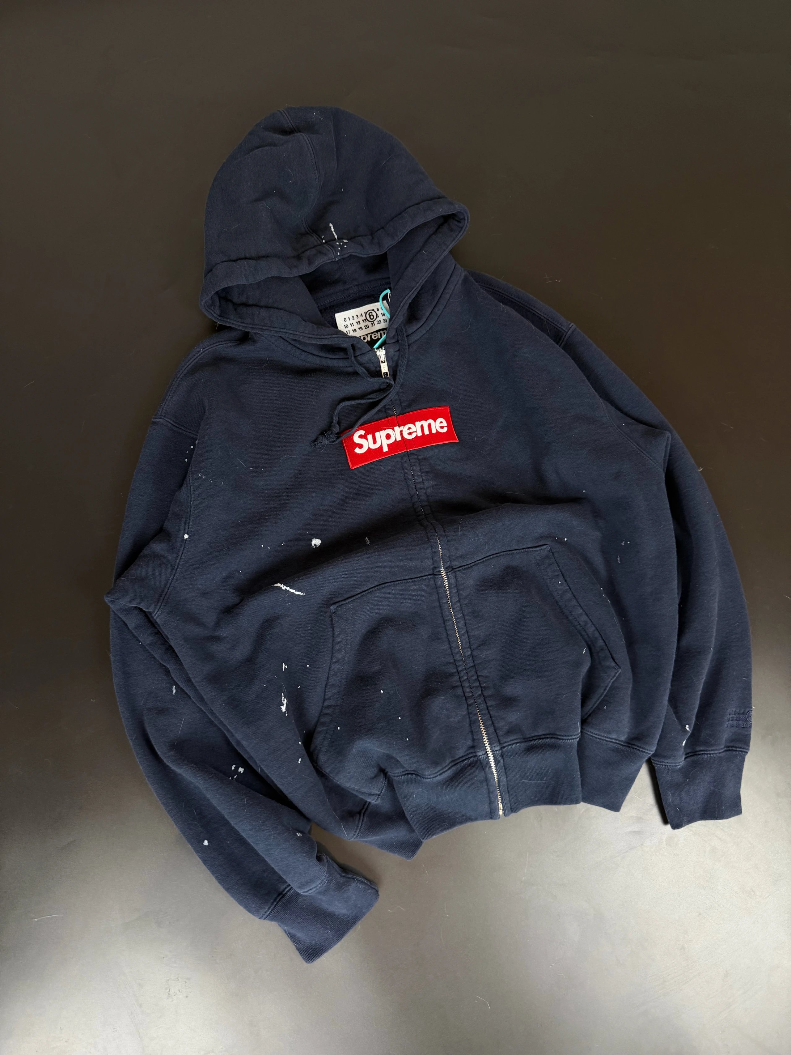 【 Instant Delivery 】 The strongest custom woven and dyed Supreme × MM6 Maison Margiela co branded splashed ink cardigan on the market