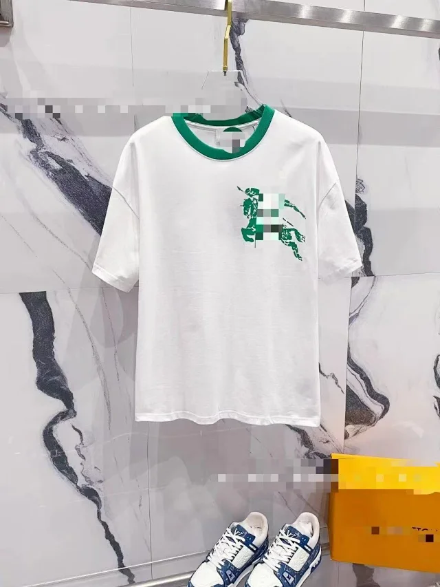 Burberry T-Shirts Loose-Fit Crewneck product detail image 13