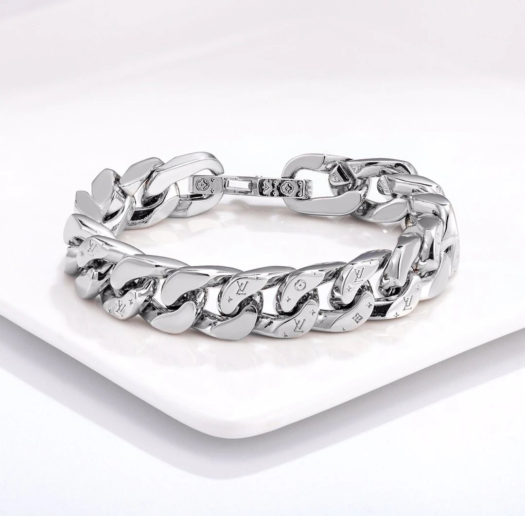 Louis Vuitton Chain Link Brace