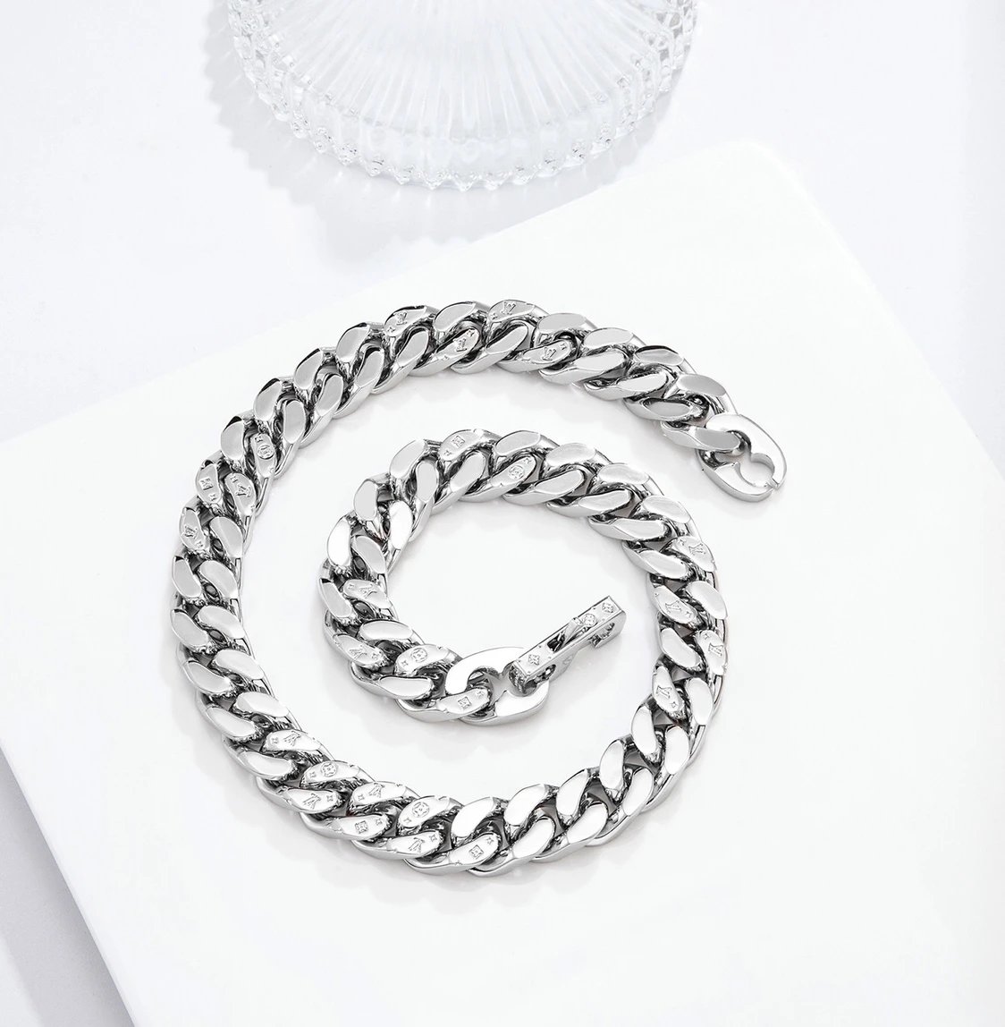 Cuban Link Chain Necklace [1 s