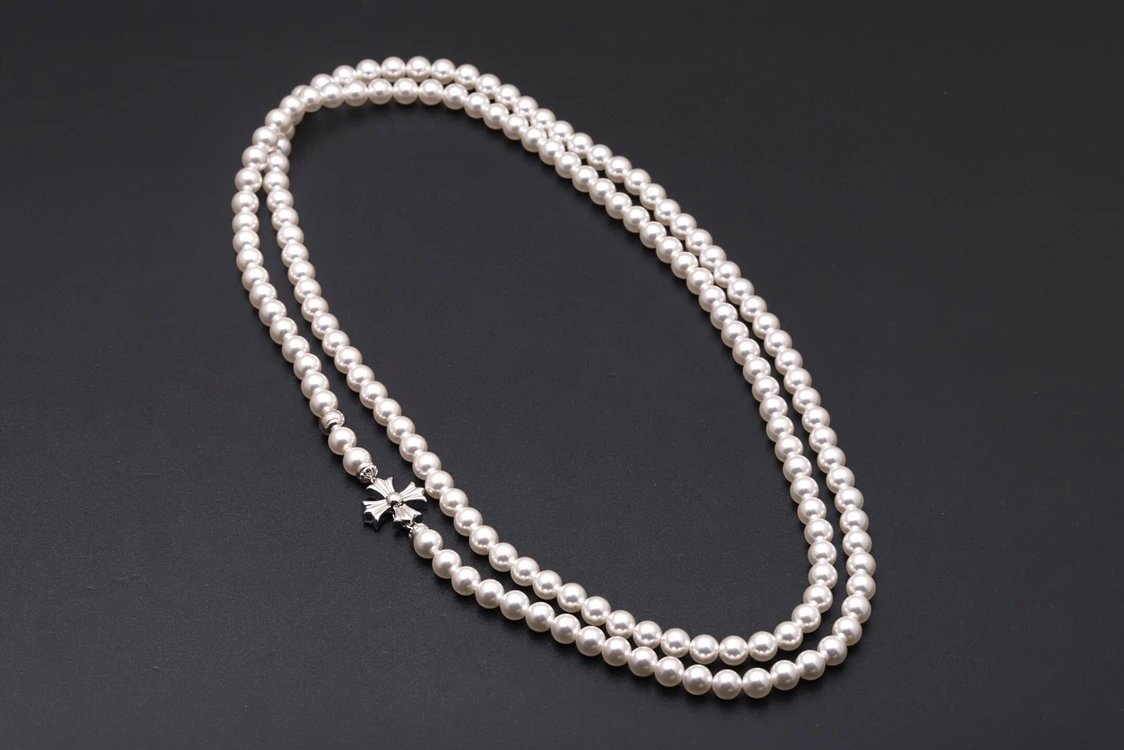 Chrome Hearts Cross Pearl Neck
