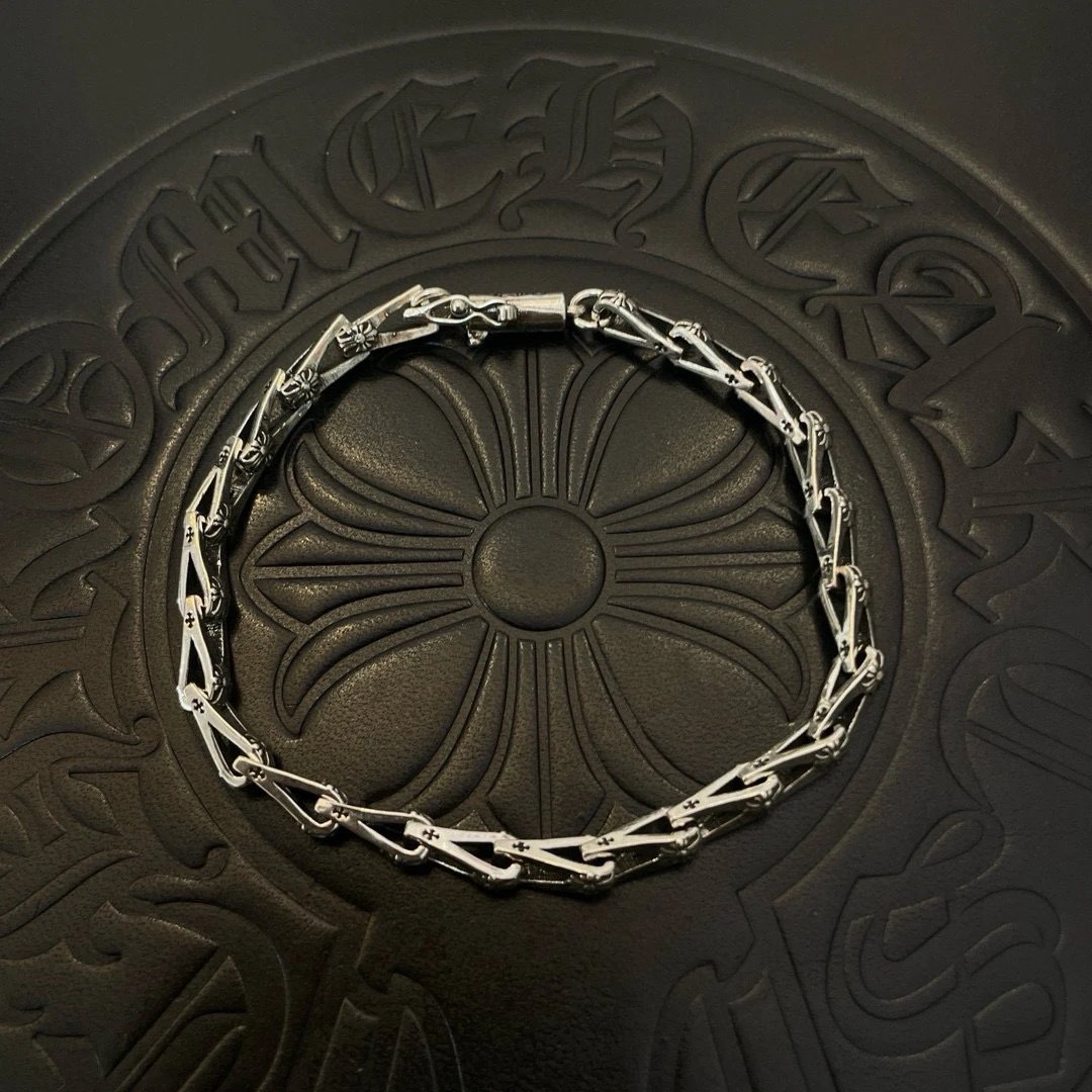 Chrome Hearts Cross Link Brace