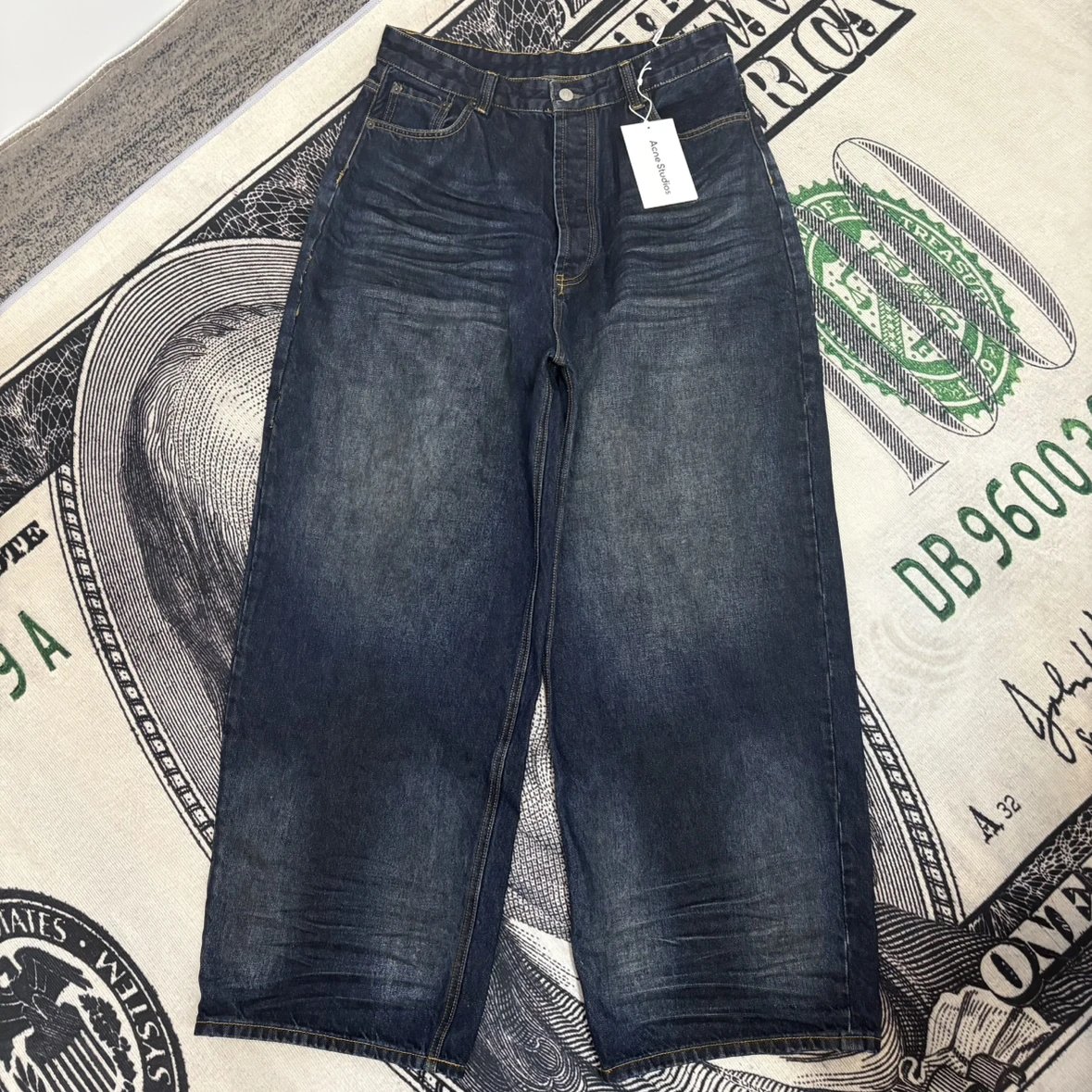 AC New Distressed Leather Label Jeans