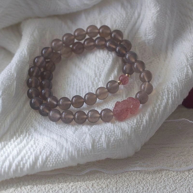 Gray moonlight strawberry crystal Pixiu double circle bracelet to attract wealth and protect love, simple natural labradorite gift bracelet for women
