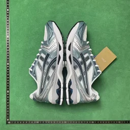 thumbnail for Shipped from February 24, 2026 onwards! ZC K14 casual sports couple shoes