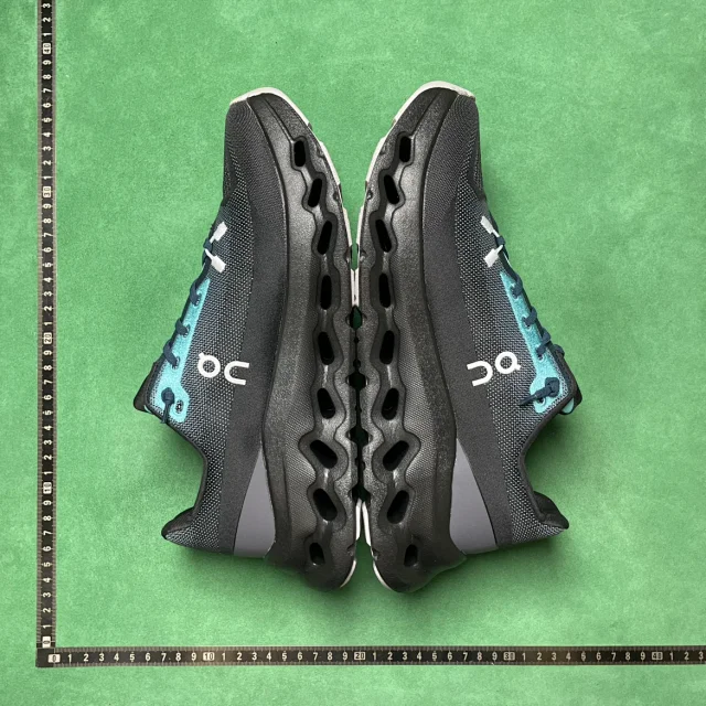On Sneakers Low-Top Mesh with CloudTec Sole product detail image 63
