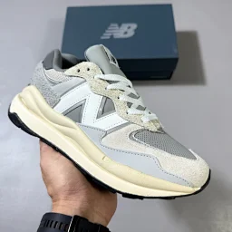 thumbnail for 【外贸尾单】N家5740系列/复古休闲慢跑鞋