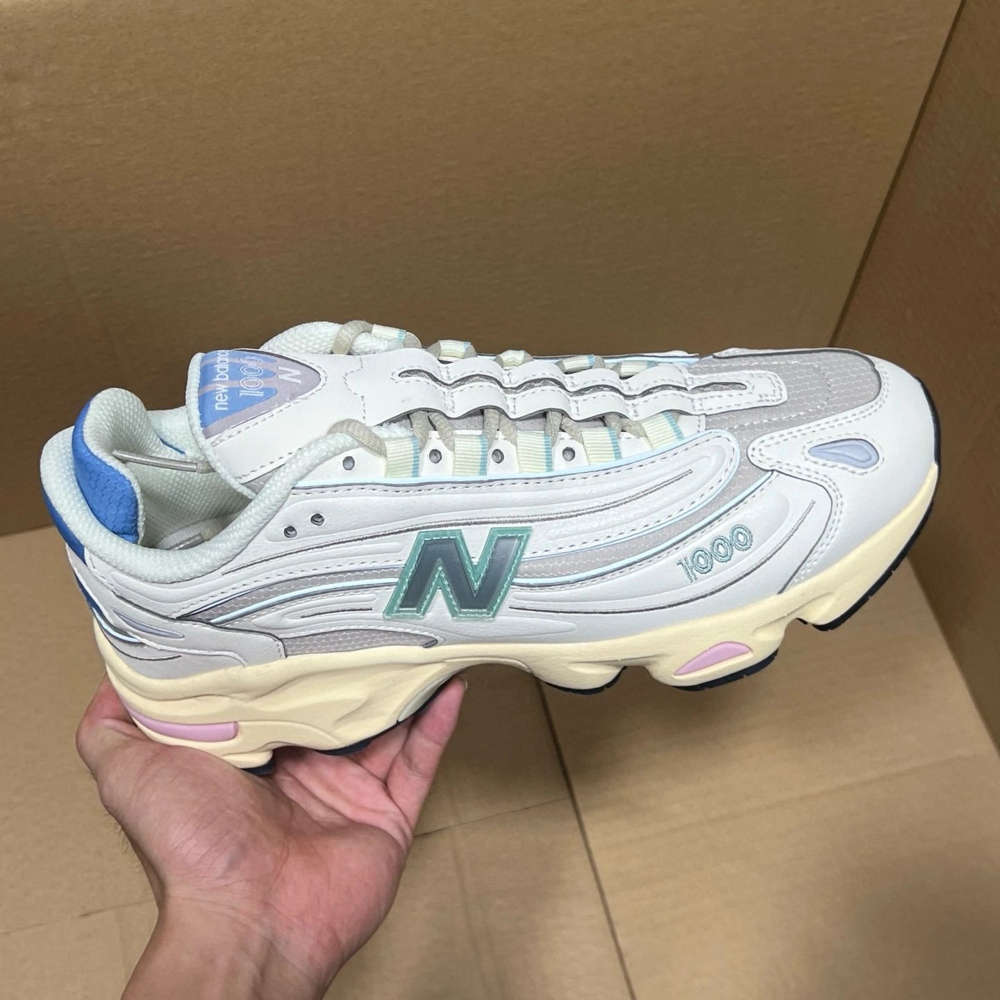 New Balance 1000 Running Shoe photo 8