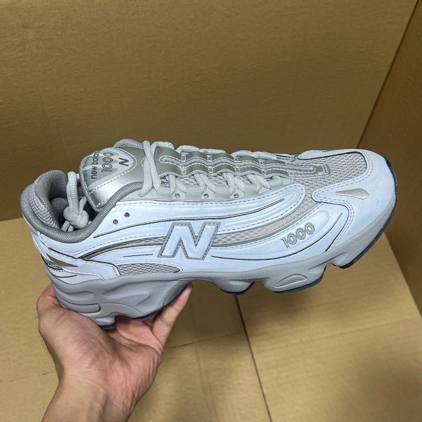 New Balance 1000 Running Shoe photo 3