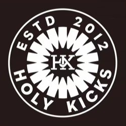 HOLY KICKS