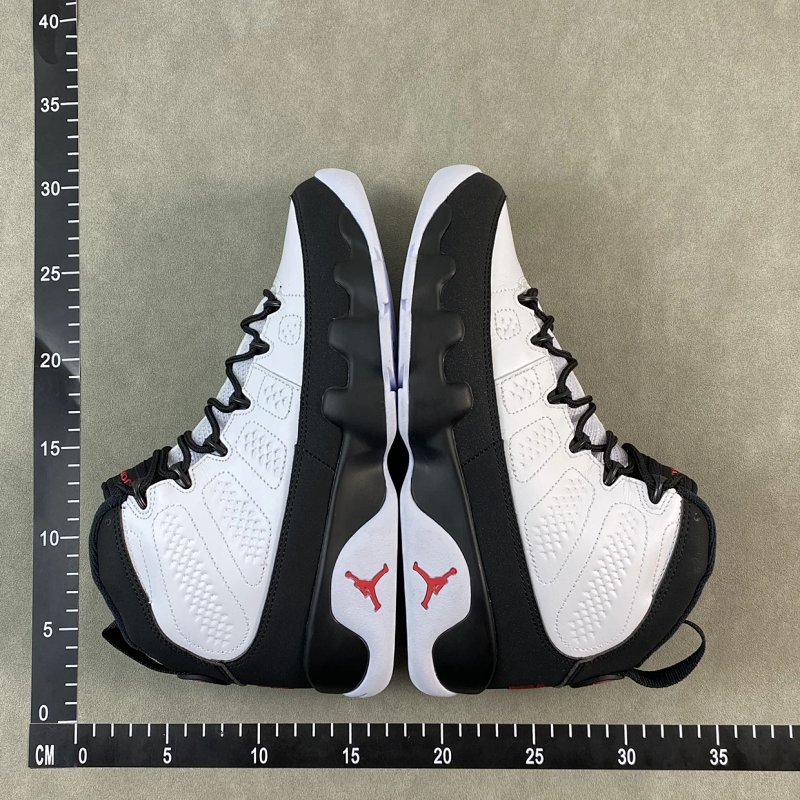 Shoes from 7up