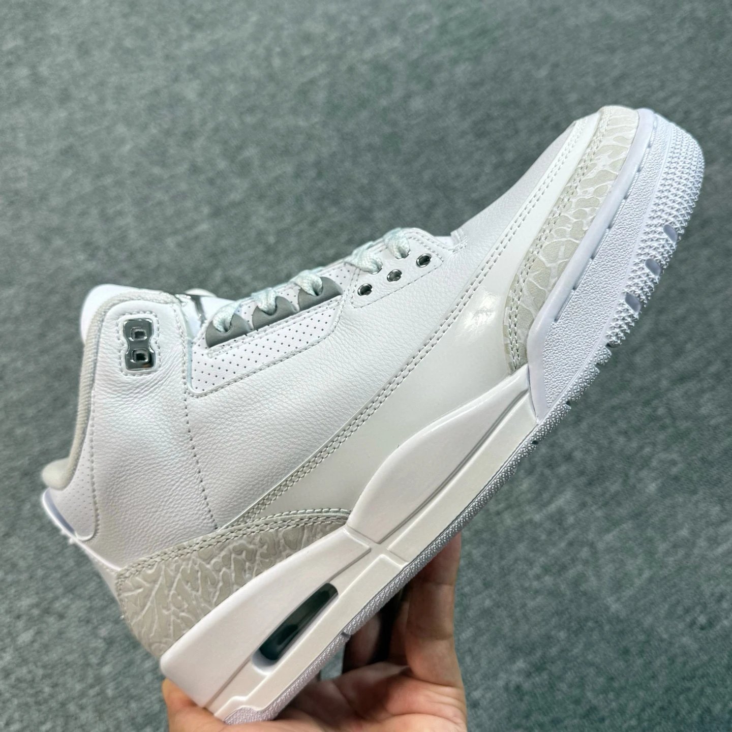 Jordan 3 Retro Pure Money 136064-111