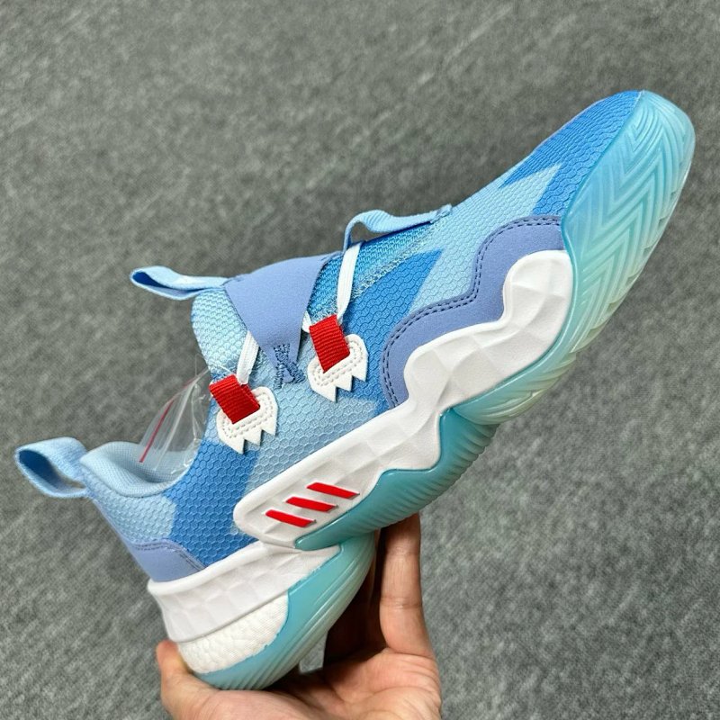 Shoes from 7up