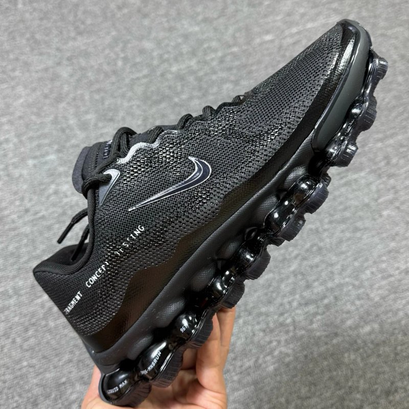 Shoes from 7up
