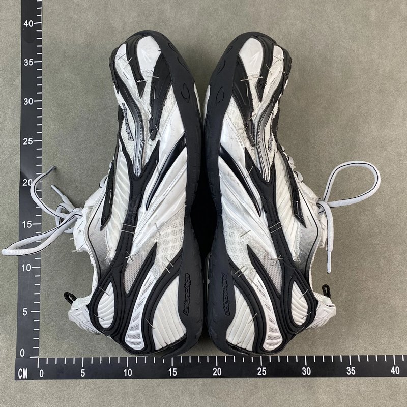 XA Soleless