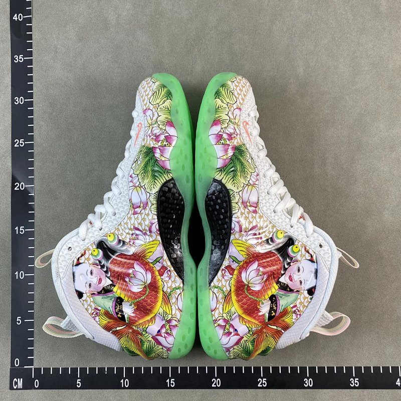 Shoes from 7up