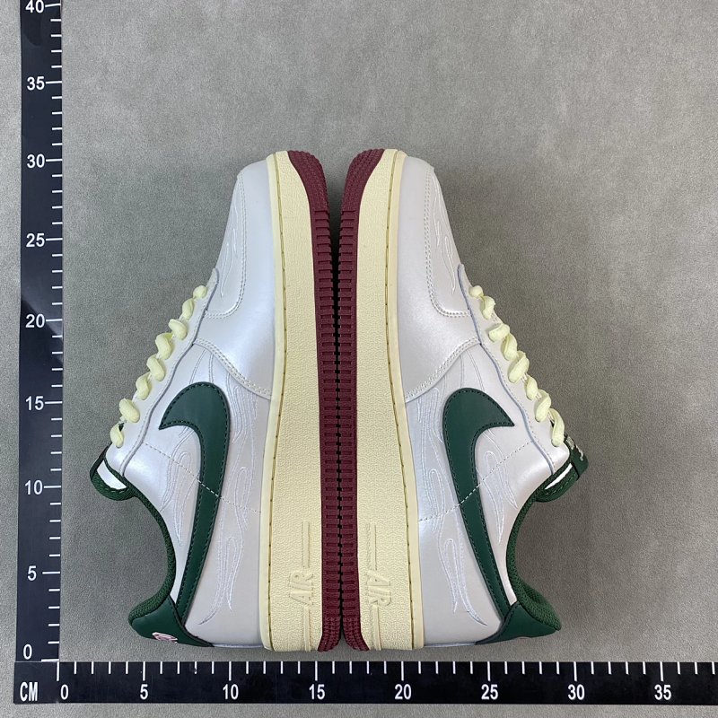 Sneakers from 7up