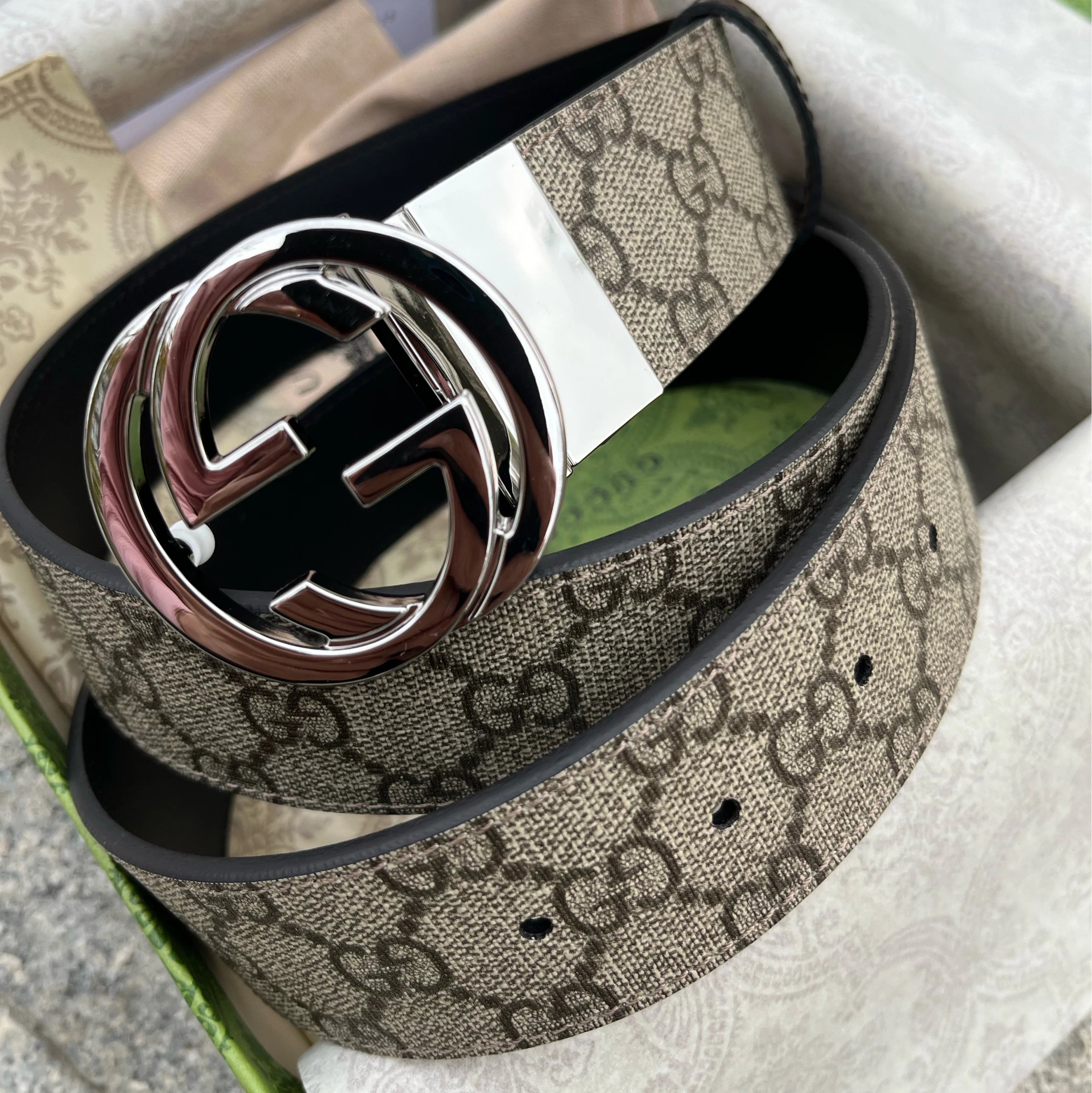 Silver/Beige and ebony