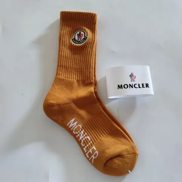Moncler Logo-Embroidered Ribbed Socks Orange - 1