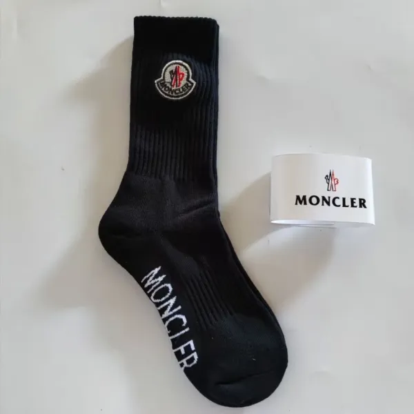 Moncler Logo-Embroidered Ribbed Socks Black - 1