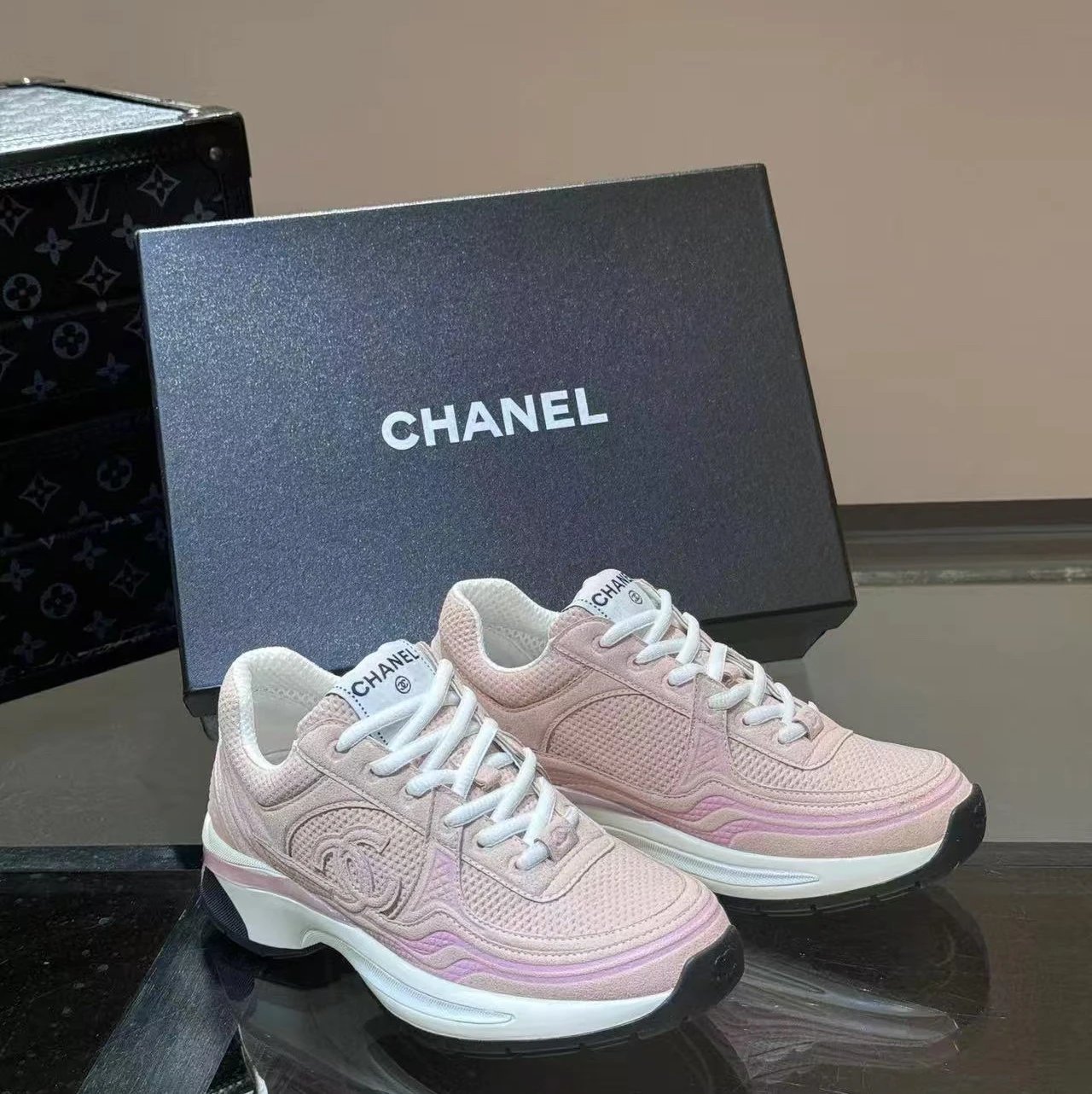 pink