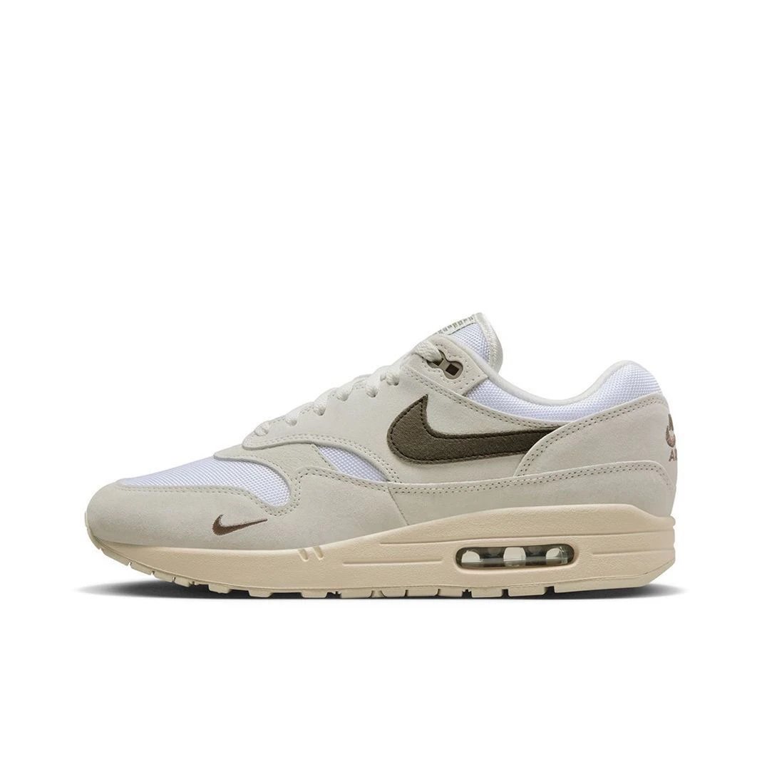 Max 187 Casual Sneakers