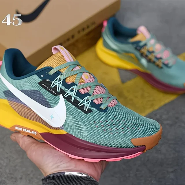 Nike Sneakers Pegasus Trail 5 product detail image 1
