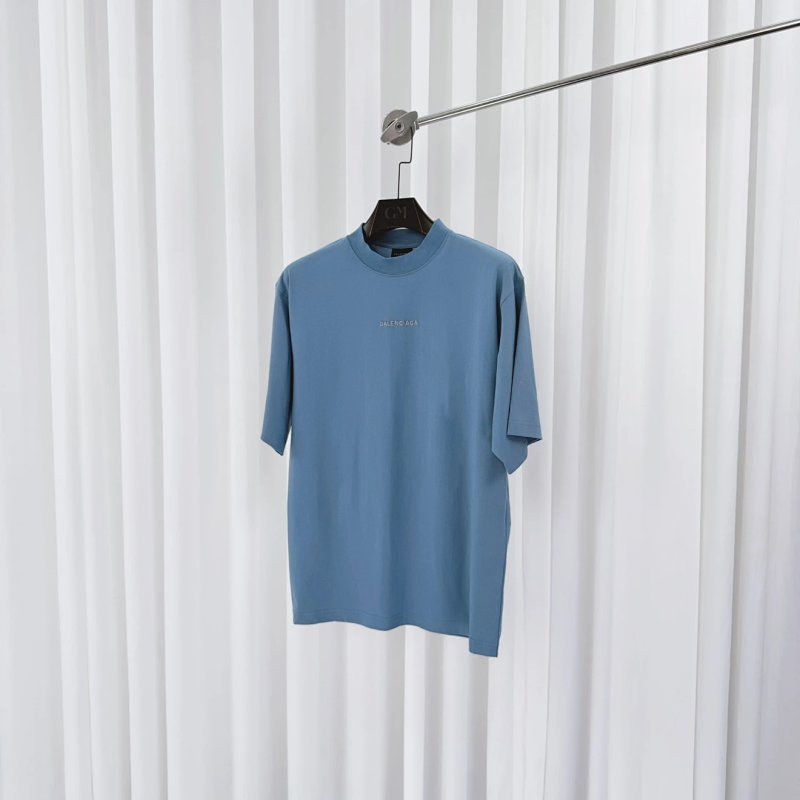 Tee from Happy Sheep