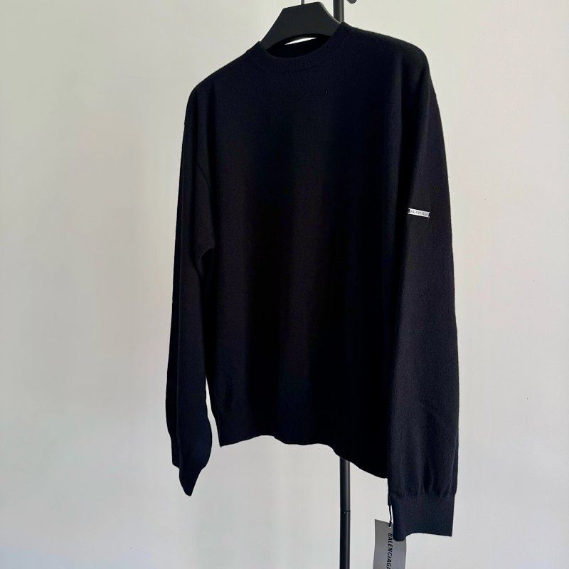 Sweater from Yin Kuang's Shop