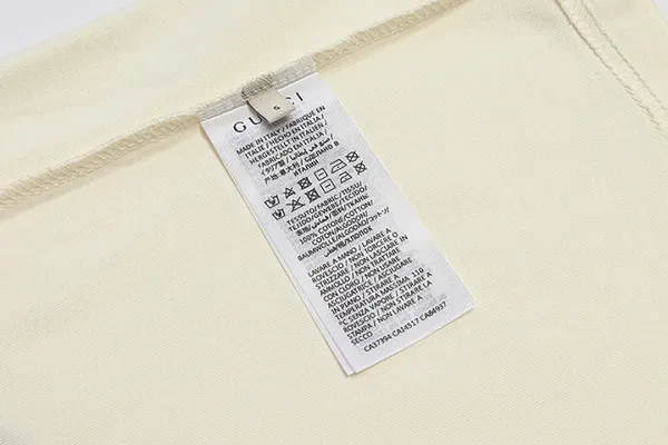 Gucci Bunny Artists Print Beige T-Shirt - 12